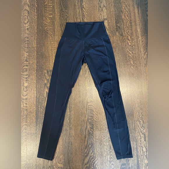 Alphalete Pants & Jumpsuits Alphalete Black Workout Leggings M